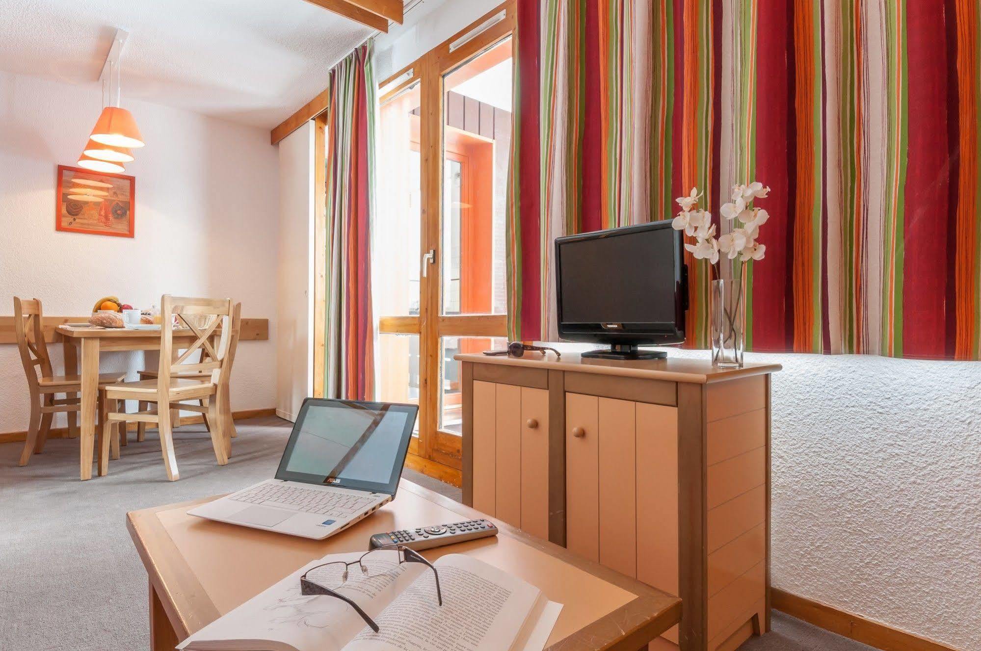 Residence Pierre & Vacances Les Chalets Des Arolles Macot-la-Plagne Екстериор снимка